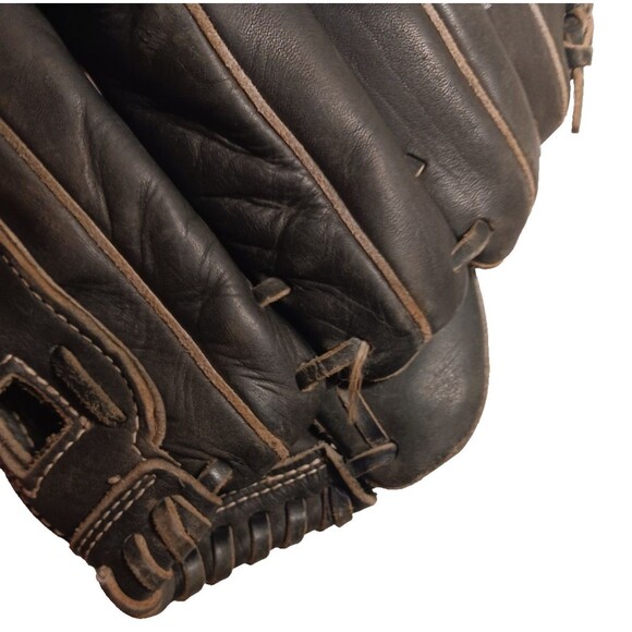 Wilson Baseball Glove 3284 Softball Right Handed Thrower Baseball Mitt Used - Picture 4 of 10